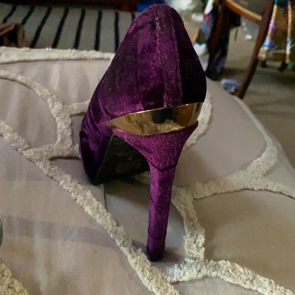Purple crushed velvet High heels - Picture 5 of 5